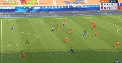 1656235292943017304.gif 3.gif